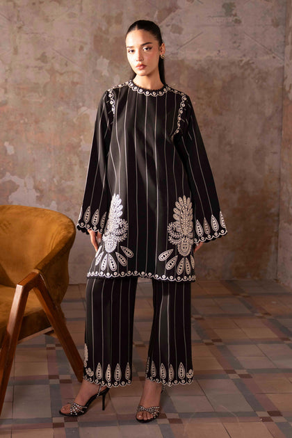 Sable Vogue | Luxury Formal 25 | SL-05-25-V1