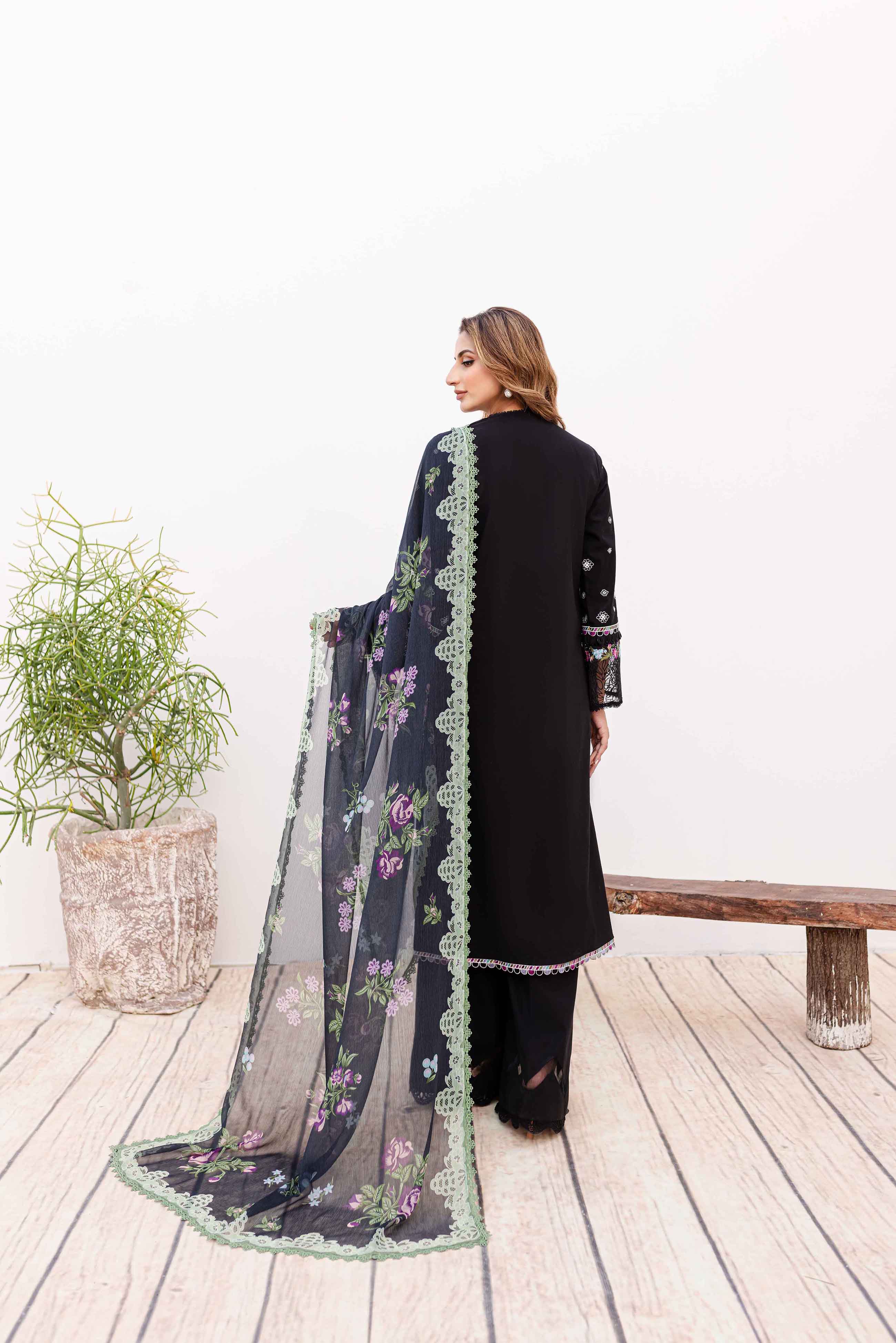 Shiree '24 – Sable Vogue